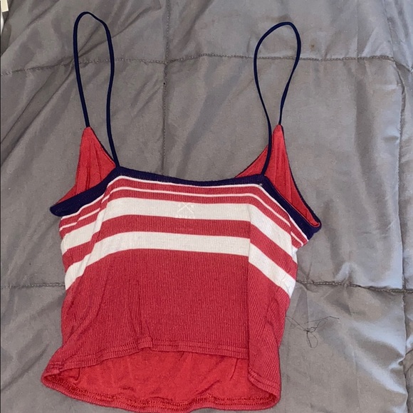 cropped shirt - Picture 2 of 2